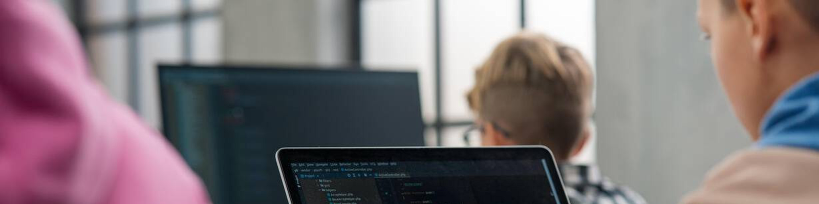 Why Your Child Must Learn Programming Early – A Key to Smarter Thinking and Better Grades